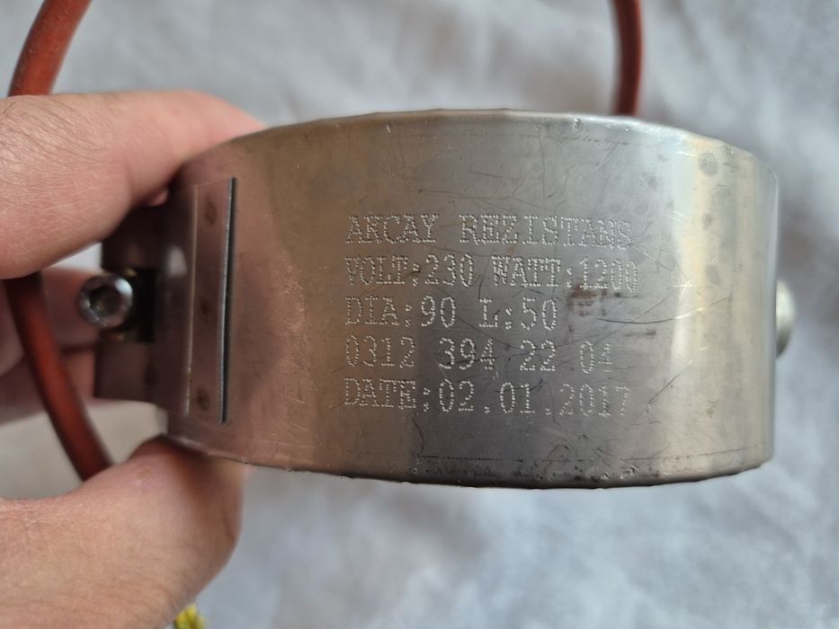 Продаётся керамический нагревательный элемент