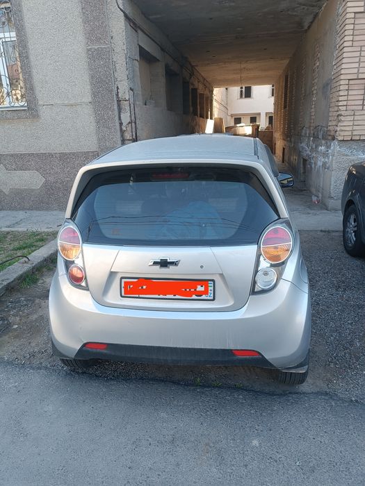 Spark 2014 mator 1.25 holati zoʻr 370 000 yurgan narxi kelishiladi va