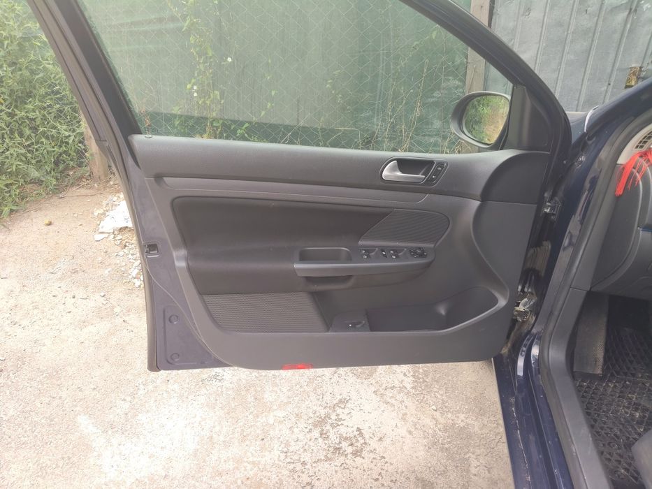 VOLKSWAGEN Golf 2006 — imagine 4
