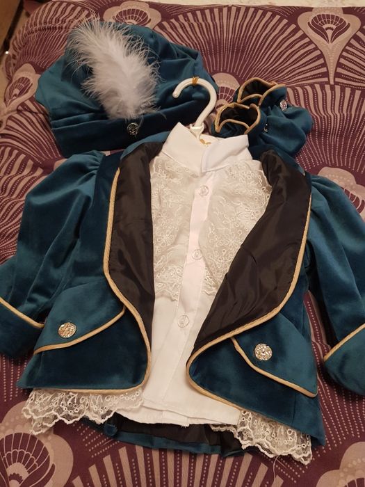 Vand Costumas  botez