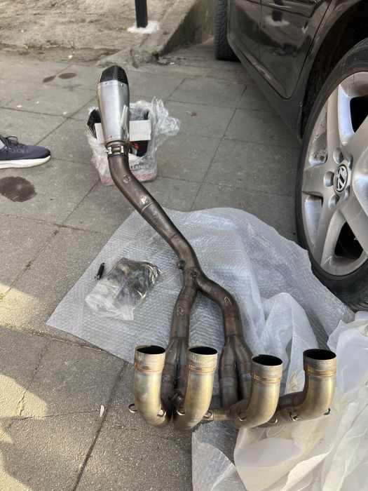 Титаниева генерация AKRAPOVIC! BMW S1000RR