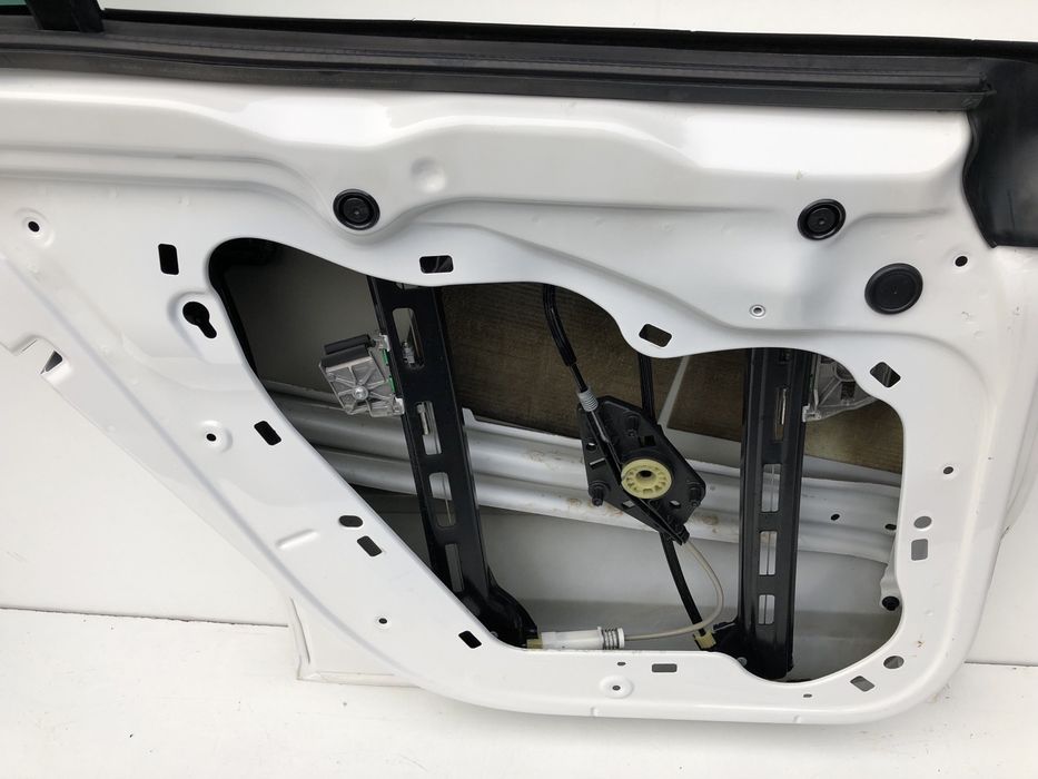 Usa st spate vw Passat CC ALB 2008-2012