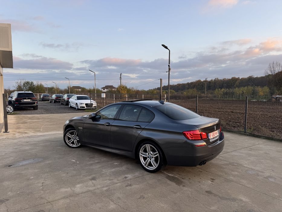 Bmw 530 2016 M Paket/X drive/trapa/soft close/distronic/garantie 2 ani