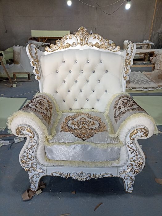 Yumshoq mebellar toplami