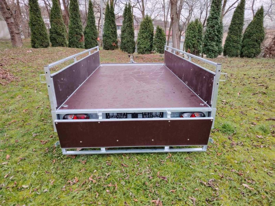 Remorca Vesta 251x135 cm/750 kg