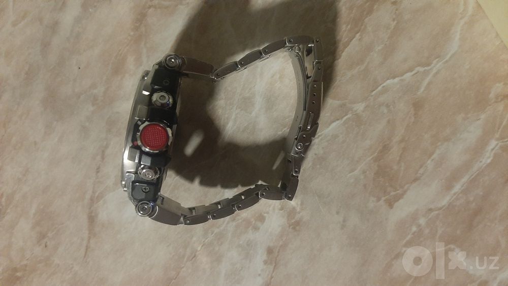 G Shock s1000d  5369mtg почти новый часы