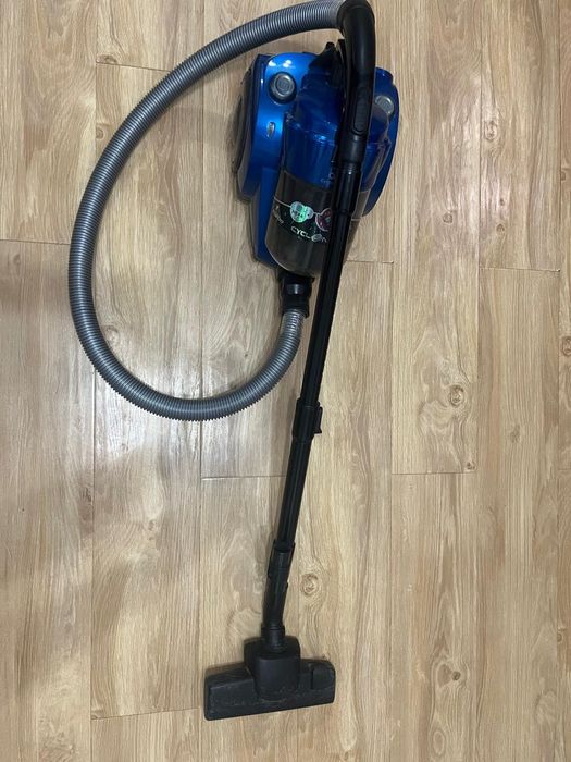 Продам бу пылесос