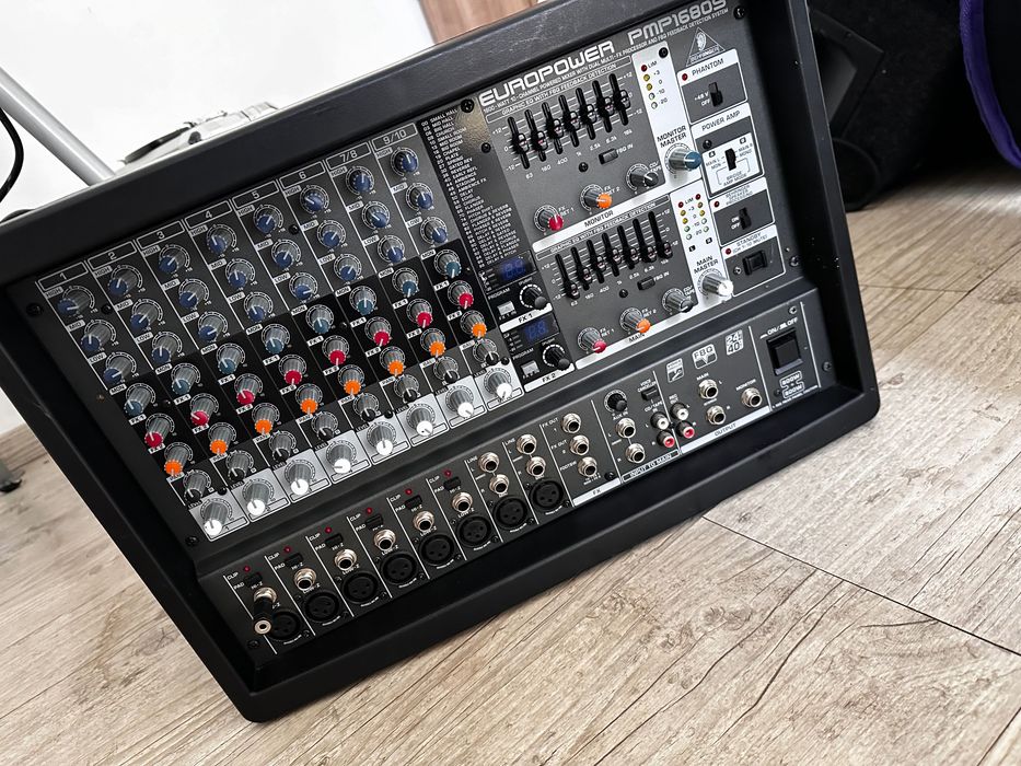 Behringer Europower PMP1680S 10