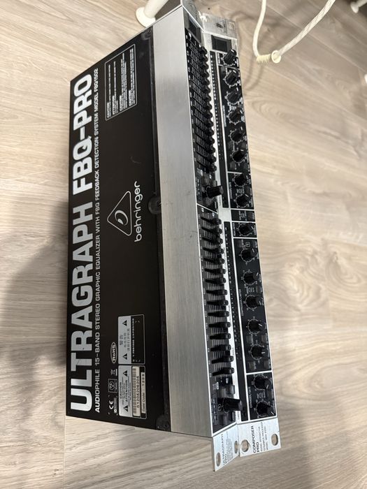 Egalizator - Behringer FBQ1502HD