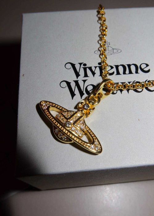 Vivienne Westwood гердан