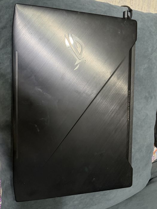 Игровой ноутбук Asus ROG
