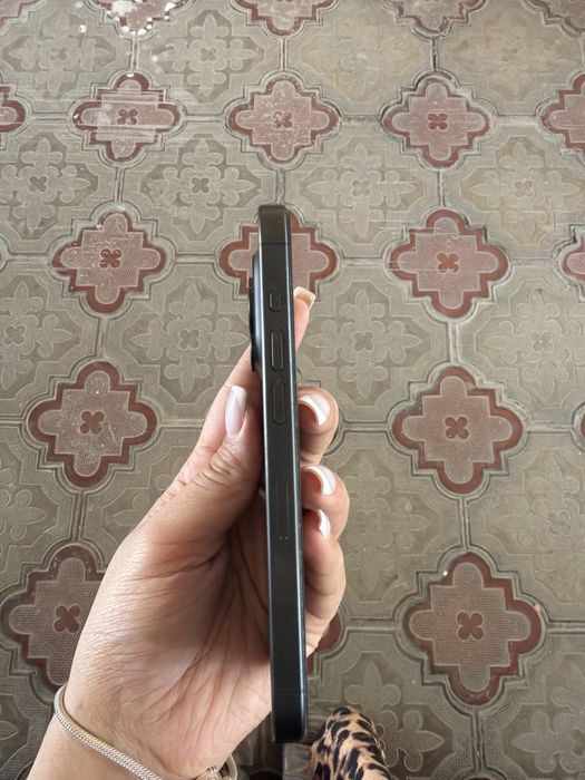 Продается iphone 15 pro в идеальном состоянии