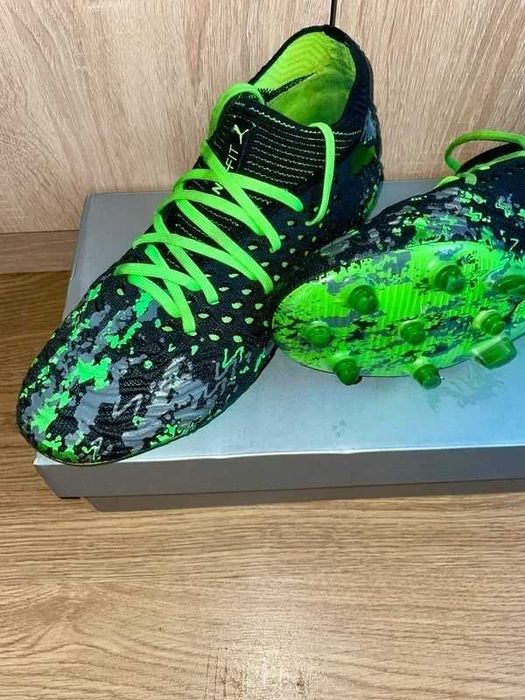 !! Reducere !! Ghete de fotbal puma future