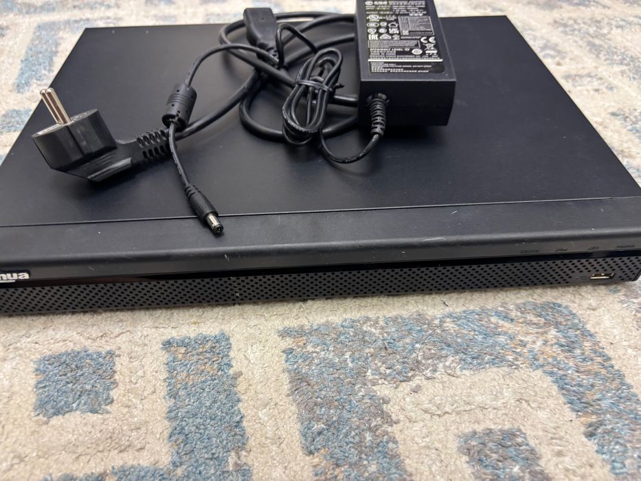 Видеорегистратор Dahua NVR4223-EI