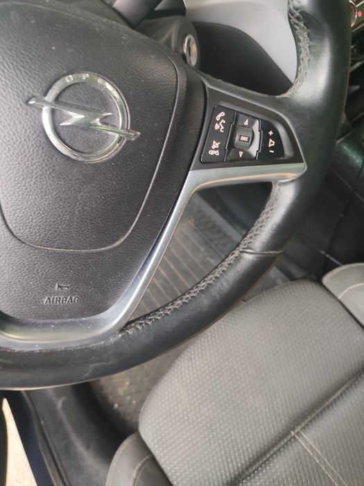 OPEL Zafira 2012 — imagine 3