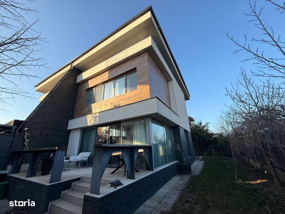 Vila mare in Pantelimon aproape de Lacul Pantelimon, la cheie