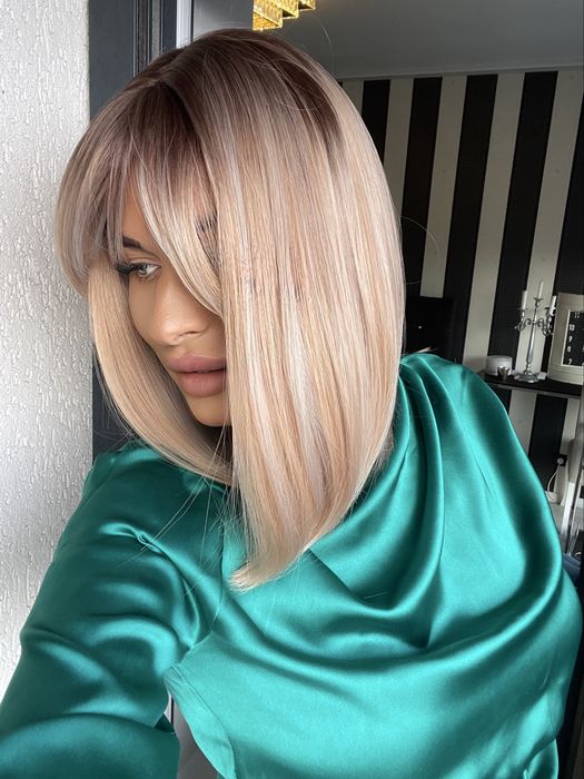 Peruca bob semi naturala blond miere cu suvite