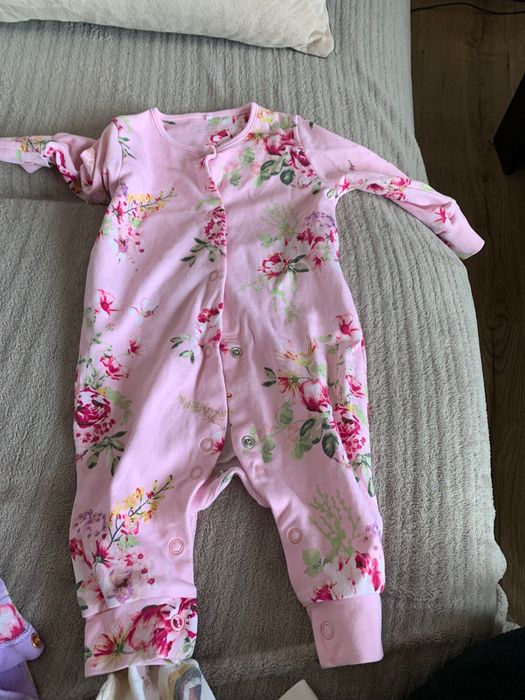 Бебешки дрешки 0-3 месеца и 3-6месеца