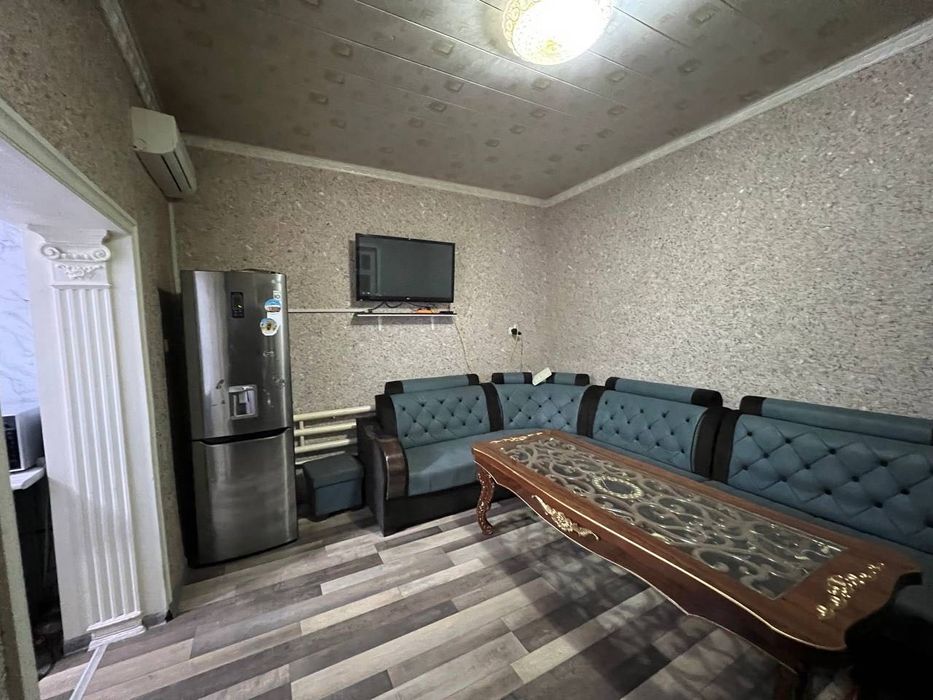 Сдается 3х комнатный ДОМ 
С обстановкой 
В горде Алмалыке