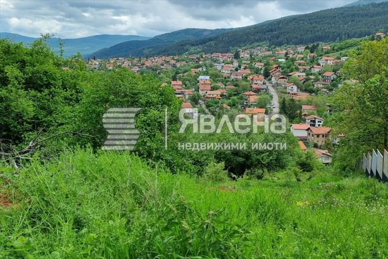 Продава се Парцел в с. Кладница, Област Перник - 428 кв.м за 79 €/кв.м - Снимка #1