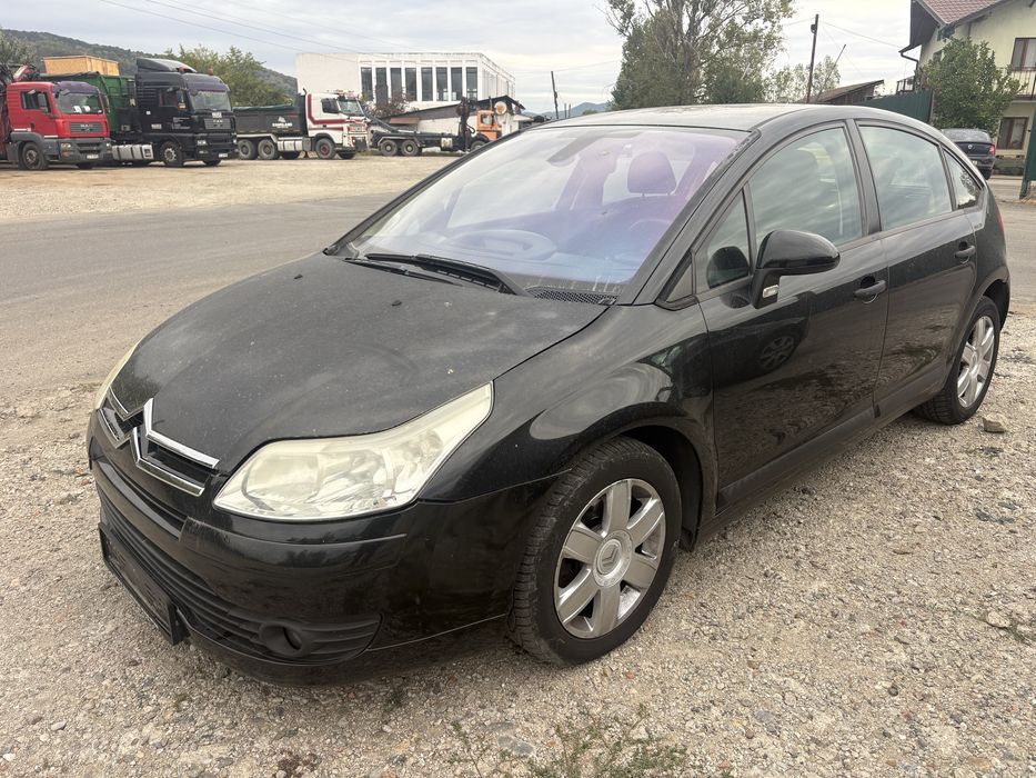 Dezmembrez citroen c4