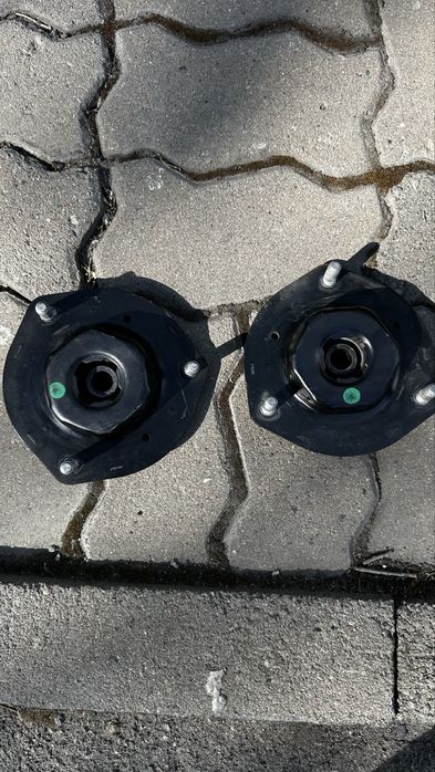 Чашки Оригинал Б/у на Камри 30-35