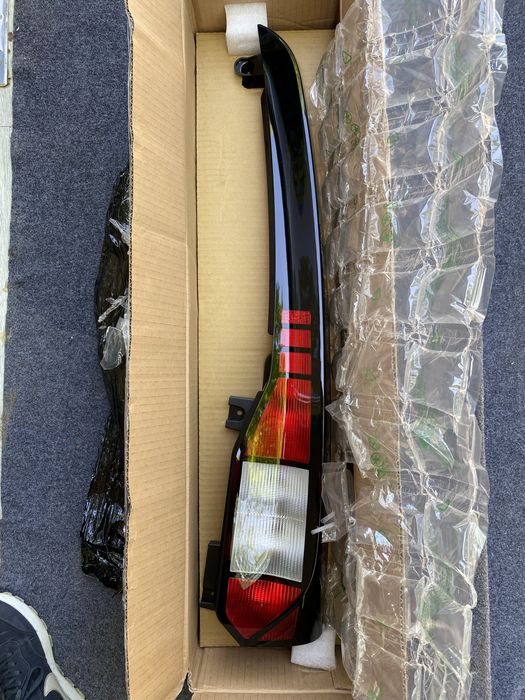 Volkswagen Caddy 2023 orqa stop