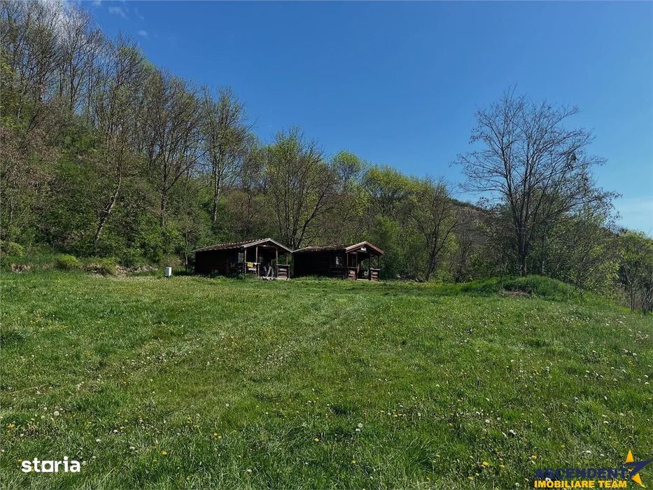 Transilvania Camping, domeniu de 14.400mp,Sanmarghita de Mures:2cladir