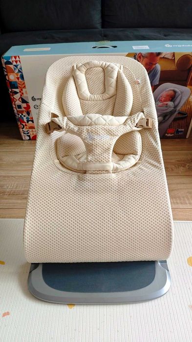 Бебешки шезлонг ErgoBaby Evolve 3 в 1 All Mesh Cream