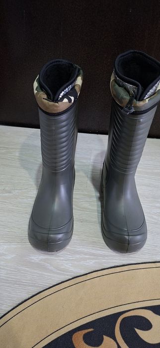 Продам сапоги теплые охота рыбалка новые