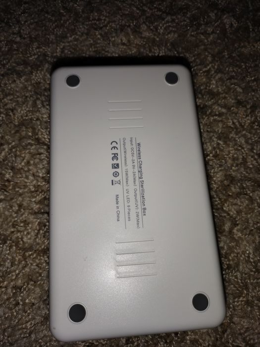 Incarcator wireless, dezinfectact UV