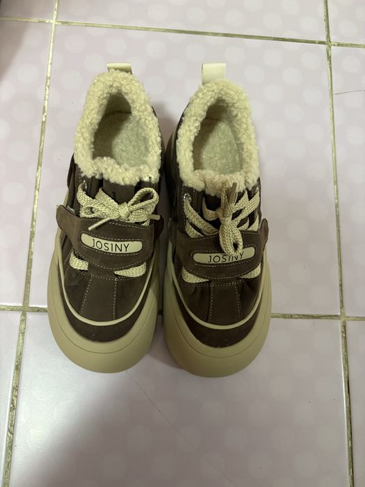 Продам зимнию обувь