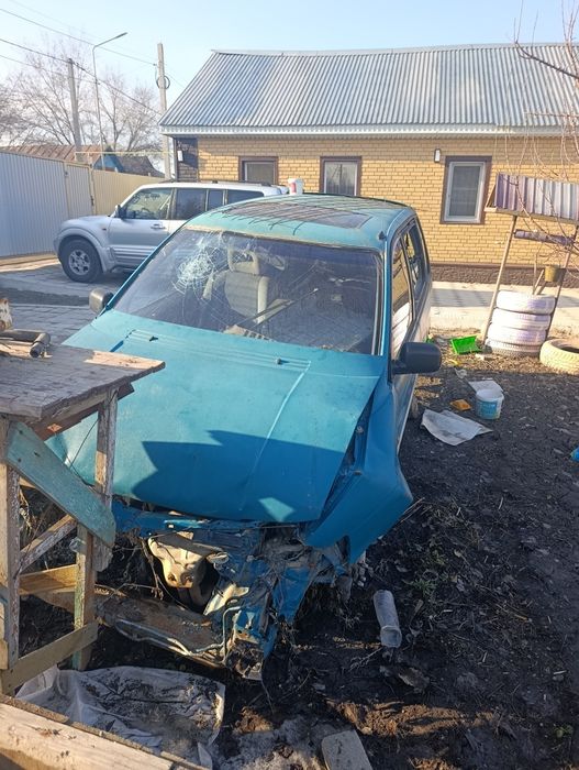 Митсубиси Спейс рюнер