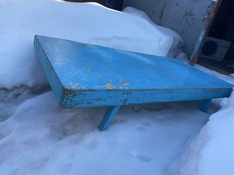 Азиатский стол 2000