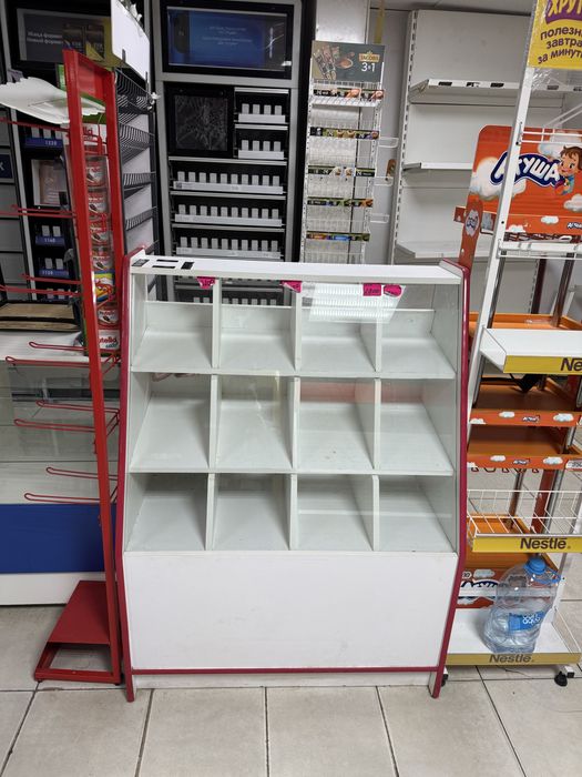 Полки для магазина