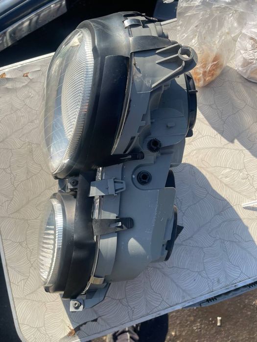 Мерседес 210 лупарик фар