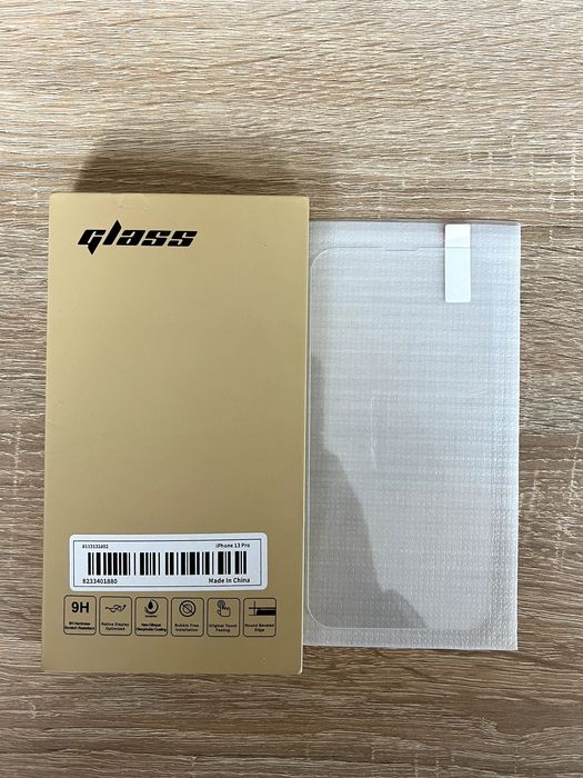 iPhone 13 Pro 256GB Graphite + 11 кейса