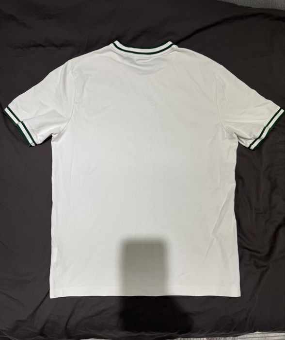 футболка LACOSTE.