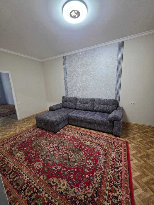 Продаю квартиру.Юнусабад 15 2\2\4 м.Туркистан.Дом быта ИПОТЕКА есть