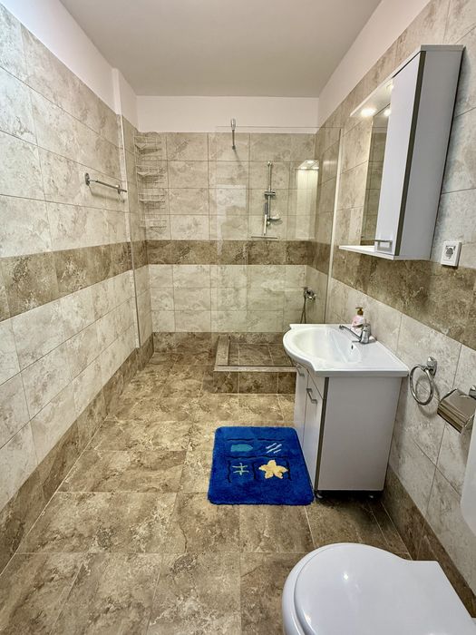 Apartament 2 camere, mobilat, parcare, zona Dumitru Mocanu