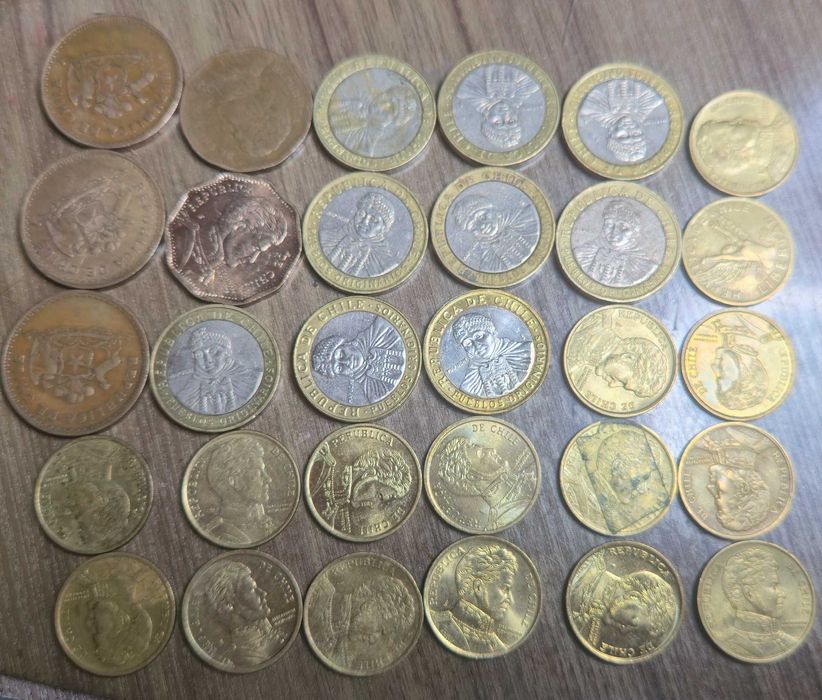 монети Чили 30 бр