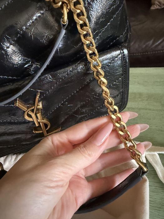 YSL лачена черна чанта