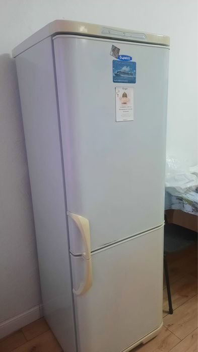 Продам холодильник Бирюса