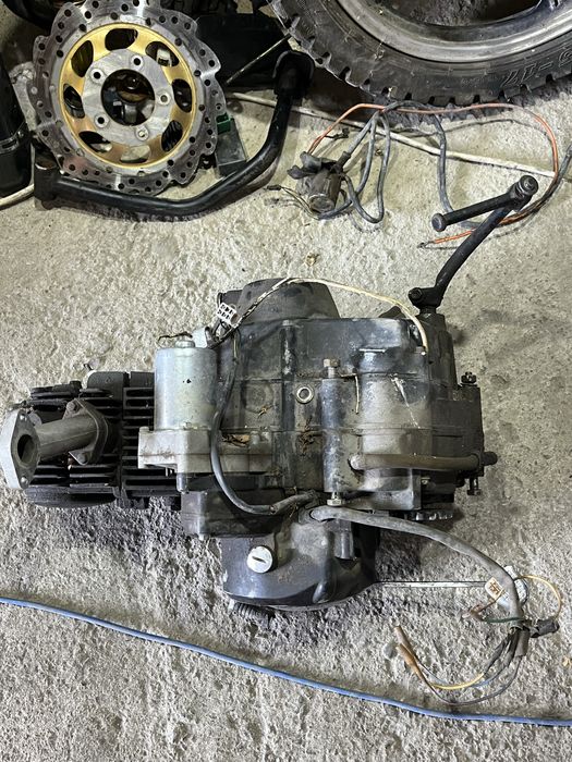 Продам мотор 125