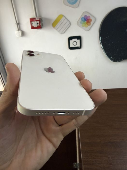 Vand Iphone 12 128Gb White