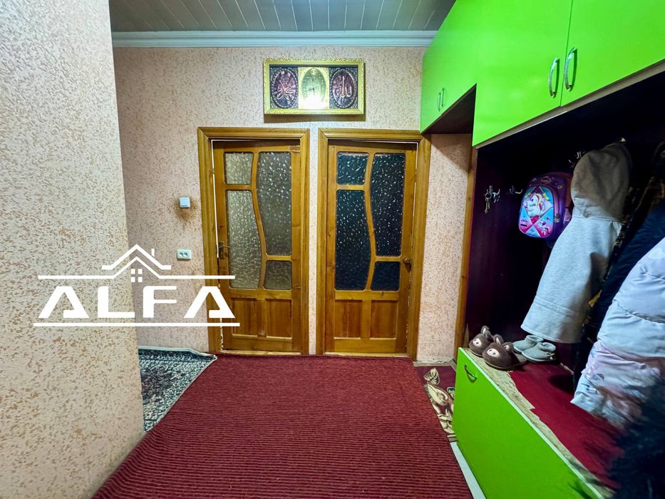 5-mkr 3 xonali 85m2 4-qavat sotiladi