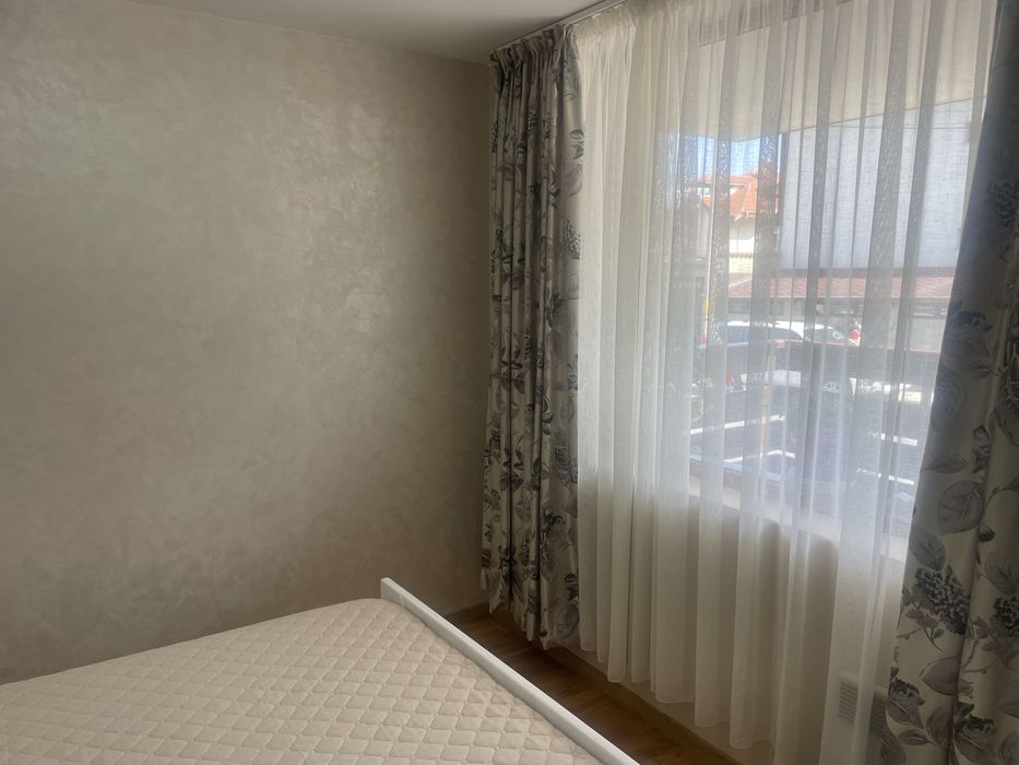 Дава се под наем Тристаен апартамент в Банско - 100 кв.м за 382.5 € - Снимка #3