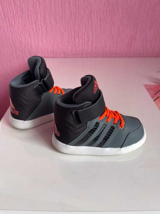 Детски маратонки Адидас