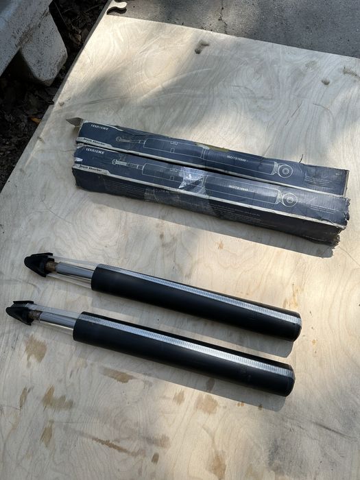 Амортизаторы Audi 100 C4