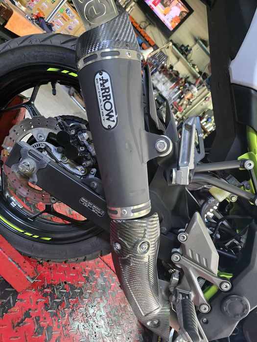 Toba Arrow Kawasaki z125